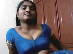 Kinky Indian Amateur Brunette In Blue Sari...